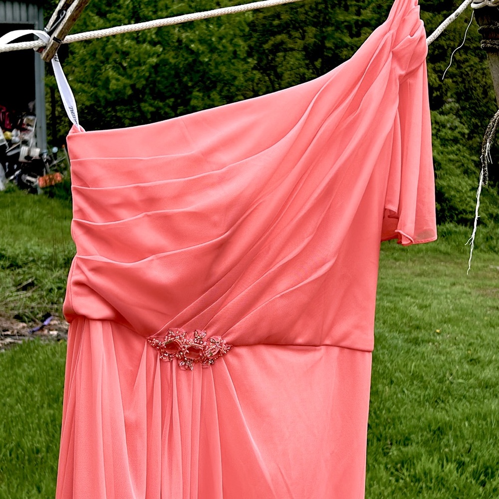 SALE NWT Davids Bridal PEACH Gown Wedding Formal Mother of Bride Groom Gala Sz 8